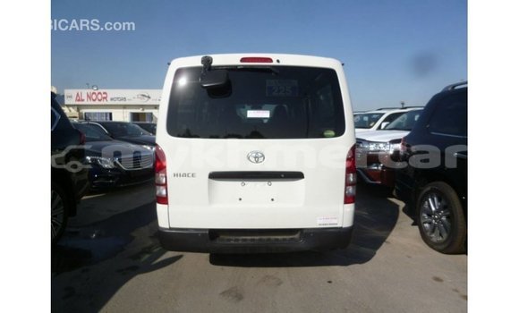 ទិញ នាំចូល Toyota Hiace White ឡាន} ក្នុង Import - Dubai ក្នុង Kampot Province ទិញ នាំចូល Toyota Hiace White ឡាន} ក្នុង Import - Dubai ក្នុង Kampot Province