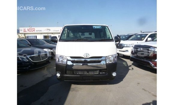 ទិញ នាំចូល Toyota Hiace White ឡាន} ក្នុង Import - Dubai ក្នុង Kampot Province ទិញ នាំចូល Toyota Hiace White ឡាន} ក្នុង Import - Dubai ក្នុង Kampot Province
