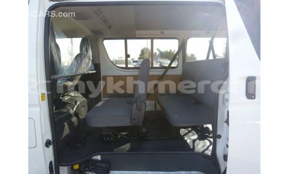 ទិញ នាំចូល Toyota Hiace White ឡាន} ក្នុង Import - Dubai ក្នុង Kampot Province ទិញ នាំចូល Toyota Hiace White ឡាន} ក្នុង Import - Dubai ក្នុង Kampot Province