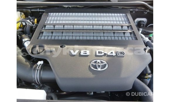 ទិញ នាំចូល Toyota Land Cruiser White ឡាន} ក្នុង Import - Dubai ក្នុង Kampot Province ទិញ នាំចូល Toyota Land Cruiser White ឡាន} ក្នុង Import - Dubai ក្នុង Kampot Province