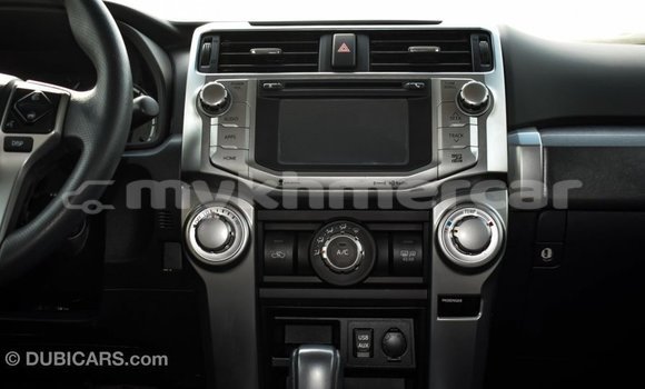 Buy Import Toyota HiAce Other Truck in Import - Dubai in Kampot Province Buy Import Toyota HiAce Other Truck in Import - Dubai in Kampot Province