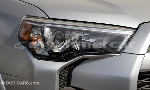 Buy Import Toyota HiAce Other Truck in Import - Dubai in Kampot Province Buy Import Toyota HiAce Other Truck in Import - Dubai in Kampot Province