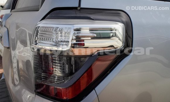 Buy Import Toyota HiAce Other Truck in Import - Dubai in Kampot Province Buy Import Toyota HiAce Other Truck in Import - Dubai in Kampot Province