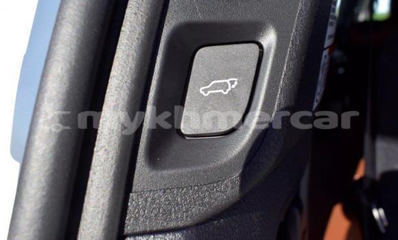 Acheter Import Voiture Toyota Sequoia Blanc à Import - Dubai, Kampot Province Acheter Import Voiture Toyota Sequoia Blanc à Import - Dubai, Kampot Province