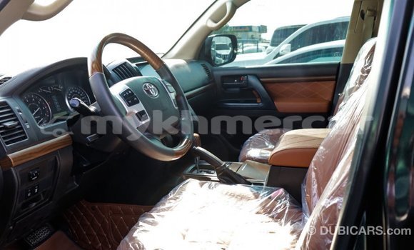 Buy Import Toyota Land Cruiser Black Car in Import - Dubai in Kampot Province Buy Import Toyota Land Cruiser Black Car in Import - Dubai in Kampot Province