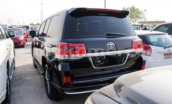 Buy Import Toyota Land Cruiser Black Car in Import - Dubai in Kampot Province Buy Import Toyota Land Cruiser Black Car in Import - Dubai in Kampot Province