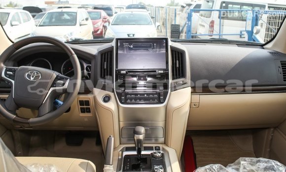 Buy Import Toyota Land Cruiser Other Car in Import - Dubai in Kampot Province Buy Import Toyota Land Cruiser Other Car in Import - Dubai in Kampot Province