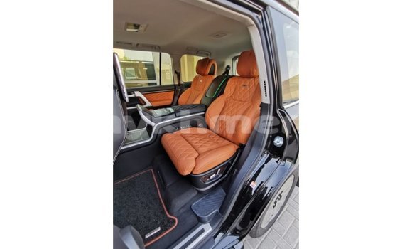 Acheter Import Voiture Toyota Land Cruiser Noir à Import - Dubai, Kampot Province Acheter Import Voiture Toyota Land Cruiser Noir à Import - Dubai, Kampot Province