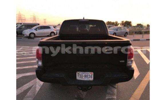 Acheter Import Voiture Toyota Tacoma Noir à Import - Dubai, Kampot Province Acheter Import Voiture Toyota Tacoma Noir à Import - Dubai, Kampot Province