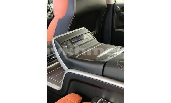 Acheter Import Voiture Toyota Land Cruiser Noir à Import - Dubai, Kampot Province Acheter Import Voiture Toyota Land Cruiser Noir à Import - Dubai, Kampot Province