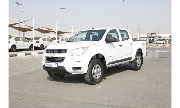 Buy Import Chevrolet Colorado White Car in Import - Dubai in Kampot Province