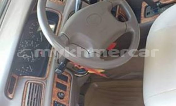 Acheter Occasion Voiture Toyota Camry Gris à Phnom Penh, Phnom Penh Acheter Occasion Voiture Toyota Camry Gris à Phnom Penh, Phnom Penh