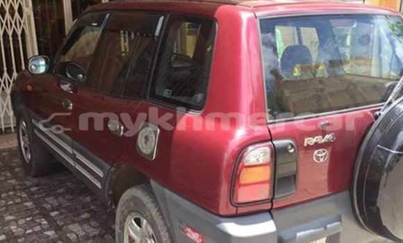 Acheter Occasion Voiture Toyota RAV4 Rouge à Phnom Penh, Phnom Penh Acheter Occasion Voiture Toyota RAV4 Rouge à Phnom Penh, Phnom Penh