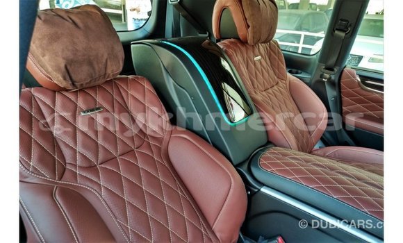 Acheter Import Voiture Lexus LX Noir à Import - Dubai, Kampot Province Acheter Import Voiture Lexus LX Noir à Import - Dubai, Kampot Province