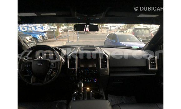 Acheter Import Voiture Ford V8 Blanc à Import - Dubai, Kampot Province Acheter Import Voiture Ford V8 Blanc à Import - Dubai, Kampot Province