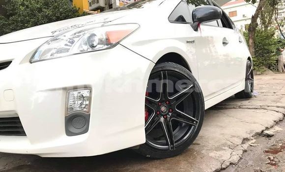 Acheter Occasion Voiture Toyota Prius Blanc à Phnom Penh, Phnom Penh Acheter Occasion Voiture Toyota Prius Blanc à Phnom Penh, Phnom Penh