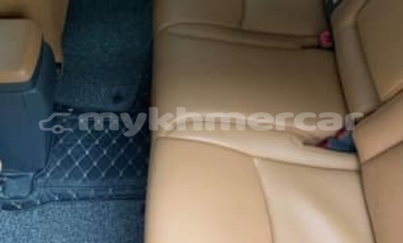 Acheter Occasion Voiture Toyota Prius Blanc à Phnom Penh, Phnom Penh Acheter Occasion Voiture Toyota Prius Blanc à Phnom Penh, Phnom Penh