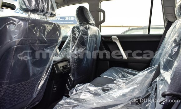 Acheter Import Voiture Toyota Prado Noir à Import - Dubai, Kampot Province Acheter Import Voiture Toyota Prado Noir à Import - Dubai, Kampot Province