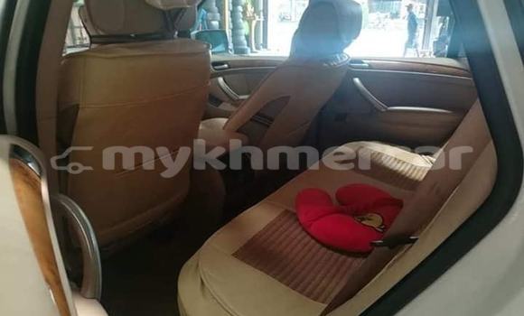 Acheter Occasion Voiture BMW X5 Blanc à Phnom Penh, Phnom Penh Acheter Occasion Voiture BMW X5 Blanc à Phnom Penh, Phnom Penh