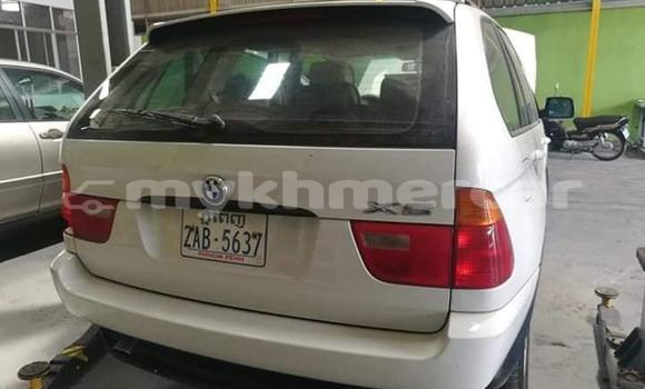 Acheter Occasion Voiture BMW X5 Blanc à Phnom Penh, Phnom Penh Acheter Occasion Voiture BMW X5 Blanc à Phnom Penh, Phnom Penh