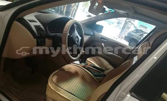 Acheter Occasion Voiture BMW X5 Blanc à Phnom Penh, Phnom Penh Acheter Occasion Voiture BMW X5 Blanc à Phnom Penh, Phnom Penh