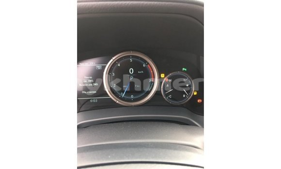 Acheter Import Voiture Lexus RX 300 Blanc à Import - Dubai, Kampot Province Acheter Import Voiture Lexus RX 300 Blanc à Import - Dubai, Kampot Province