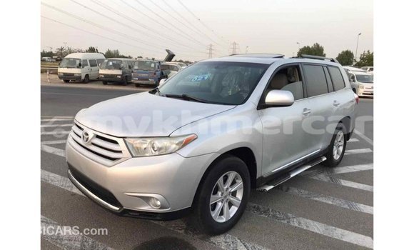 ទិញ នាំចូល Toyota Highlander Other ឡាន} ក្នុង Import - Dubai ក្នុង Kampot Province ទិញ នាំចូល Toyota Highlander Other ឡាន} ក្នុង Import - Dubai ក្នុង Kampot Province