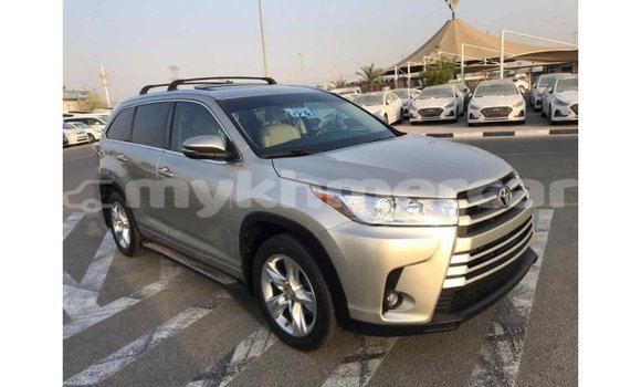 ទិញ នាំចូល Toyota Highlander Beige ឡាន} ក្នុង Import - Dubai ក្នុង Kampot Province ទិញ នាំចូល Toyota Highlander Beige ឡាន} ក្នុង Import - Dubai ក្នុង Kampot Province