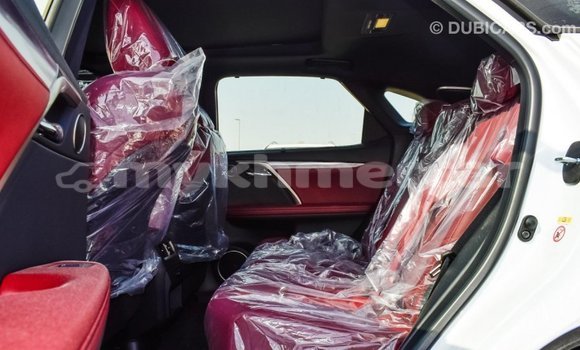 Acheter Import Voiture Lexus RX 300 Blanc à Import - Dubai, Kampot Province Acheter Import Voiture Lexus RX 300 Blanc à Import - Dubai, Kampot Province