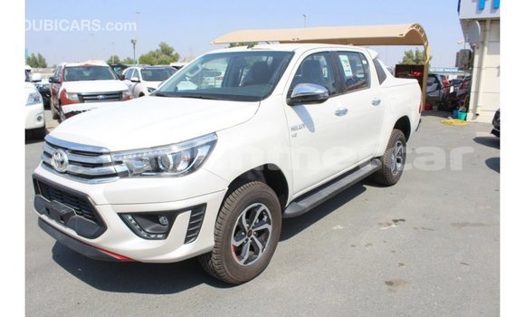 Buy Import Toyota Hilux White Car in Import - Dubai in Kampot Province Buy Import Toyota Hilux White Car in Import - Dubai in Kampot Province