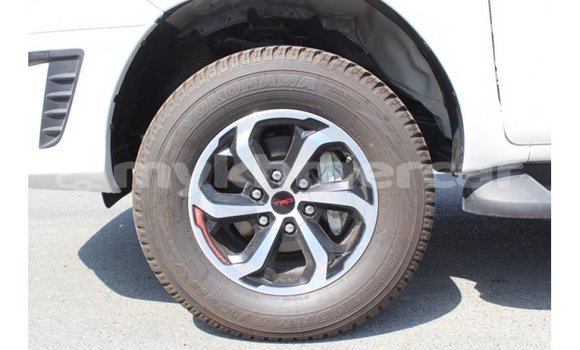 Buy Import Toyota Hilux White Car in Import - Dubai in Kampot Province Buy Import Toyota Hilux White Car in Import - Dubai in Kampot Province