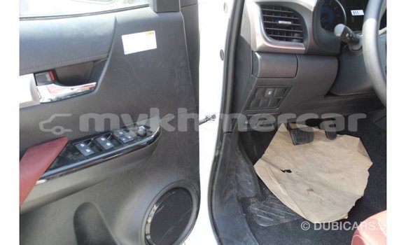 Buy Import Toyota Hilux White Car in Import - Dubai in Kampot Province Buy Import Toyota Hilux White Car in Import - Dubai in Kampot Province