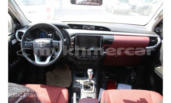 Buy Import Toyota Hilux White Car in Import - Dubai in Kampot Province Buy Import Toyota Hilux White Car in Import - Dubai in Kampot Province