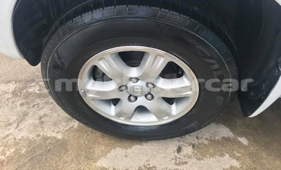 Acheter Occasion Voiture Toyota Highlander Blanc à Phnom Penh, Phnom Penh Acheter Occasion Voiture Toyota Highlander Blanc à Phnom Penh, Phnom Penh