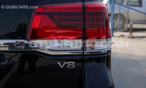 Acheter Import Voiture Toyota Land Cruiser Noir à Import - Dubai, Kampot Province Acheter Import Voiture Toyota Land Cruiser Noir à Import - Dubai, Kampot Province