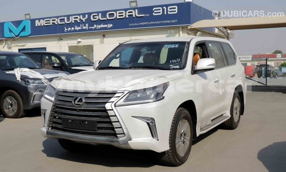 Acheter Import Voiture Lexus LX Blanc à Import - Dubai, Kampot Province Acheter Import Voiture Lexus LX Blanc à Import - Dubai, Kampot Province