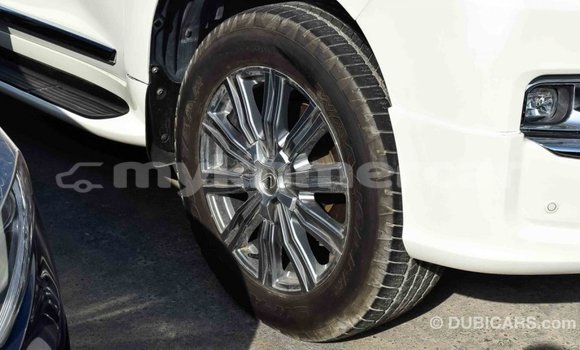 Buy Import Toyota Land Cruiser White Car in Import - Dubai in Kampot Province Buy Import Toyota Land Cruiser White Car in Import - Dubai in Kampot Province