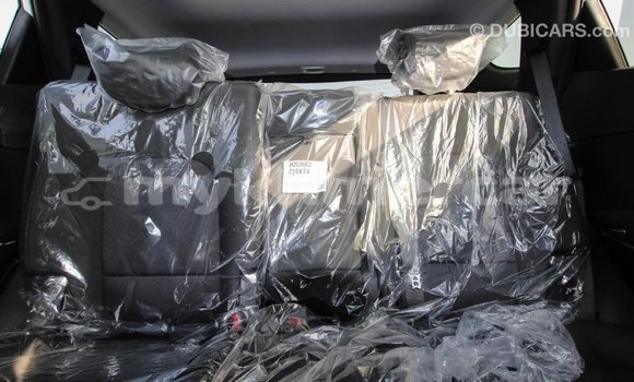 Buy Import Hyundai Santa Fe White Car in Import - Dubai in Kampot Province Buy Import Hyundai Santa Fe White Car in Import - Dubai in Kampot Province