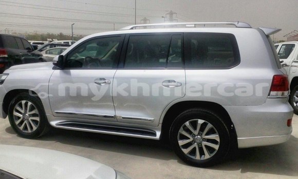 Buy Import Toyota Land Cruiser Other Car in Import - Dubai in Kampot Province Buy Import Toyota Land Cruiser Other Car in Import - Dubai in Kampot Province