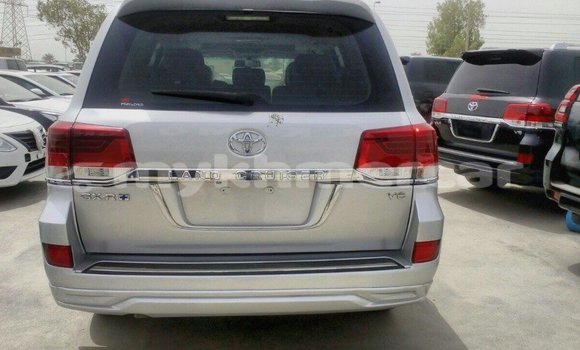 Buy Import Toyota Land Cruiser Other Car in Import - Dubai in Kampot Province Buy Import Toyota Land Cruiser Other Car in Import - Dubai in Kampot Province