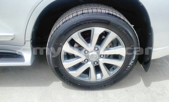 Buy Import Toyota Land Cruiser Other Car in Import - Dubai in Kampot Province Buy Import Toyota Land Cruiser Other Car in Import - Dubai in Kampot Province