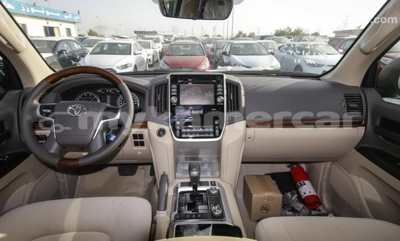 Buy Import Toyota Land Cruiser Black Car in Import - Dubai in Kampot Province Buy Import Toyota Land Cruiser Black Car in Import - Dubai in Kampot Province