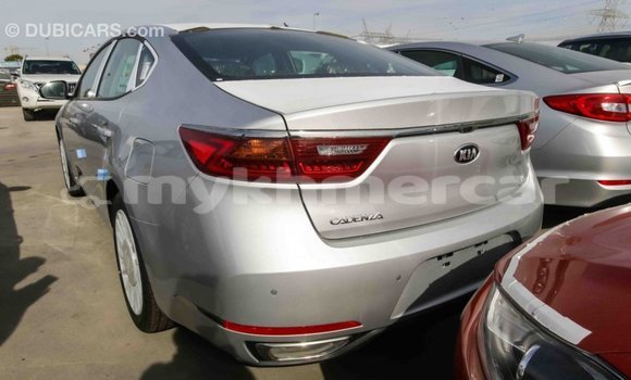 Buy Import Kia Cadenza Other Car in Import - Dubai in Kampot Province Buy Import Kia Cadenza Other Car in Import - Dubai in Kampot Province