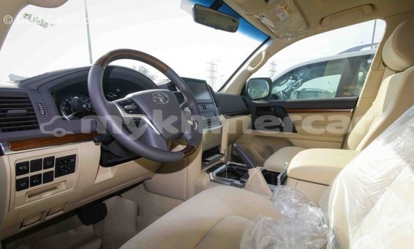 Buy Import Toyota Land Cruiser Other Car in Import - Dubai in Kampot Province Buy Import Toyota Land Cruiser Other Car in Import - Dubai in Kampot Province