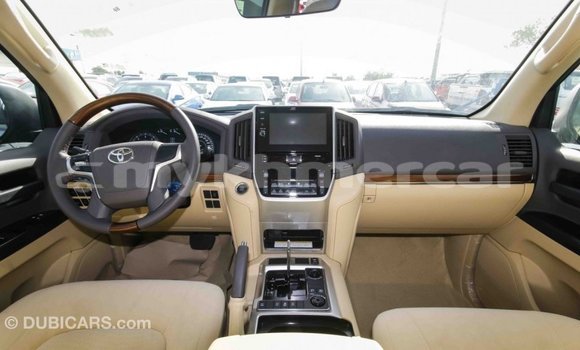 Buy Import Toyota Land Cruiser Other Car in Import - Dubai in Kampot Province Buy Import Toyota Land Cruiser Other Car in Import - Dubai in Kampot Province