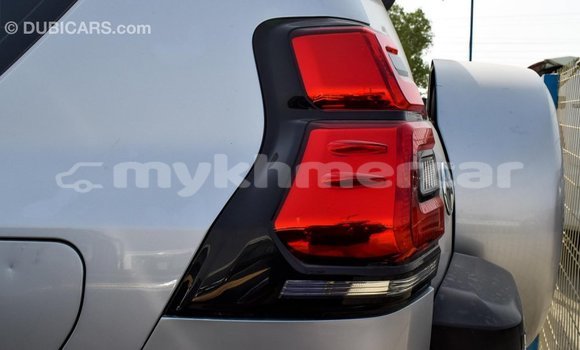 Acheter Import Voiture Toyota Prado Autre à Import - Dubai, Kampot Province Acheter Import Voiture Toyota Prado Autre à Import - Dubai, Kampot Province