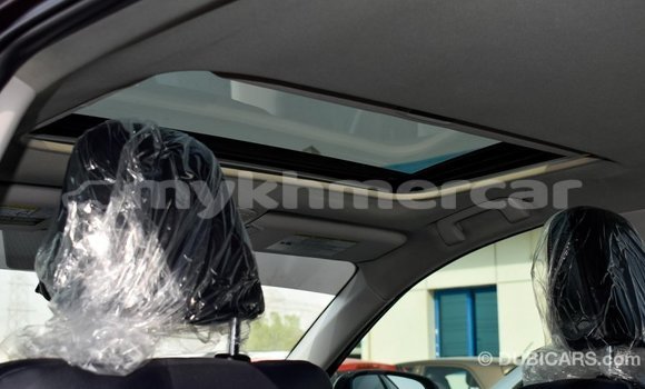 Buy Import Toyota HiAce Other Truck in Import - Dubai in Kampot Province Buy Import Toyota HiAce Other Truck in Import - Dubai in Kampot Province