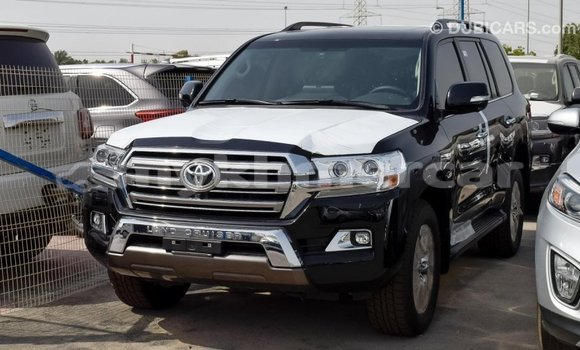 Buy Import Toyota Land Cruiser Black Car in Import - Dubai in Kampot Province Buy Import Toyota Land Cruiser Black Car in Import - Dubai in Kampot Province