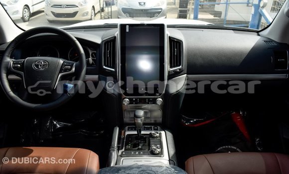 Buy Import Toyota Land Cruiser Black Car in Import - Dubai in Kampot Province Buy Import Toyota Land Cruiser Black Car in Import - Dubai in Kampot Province