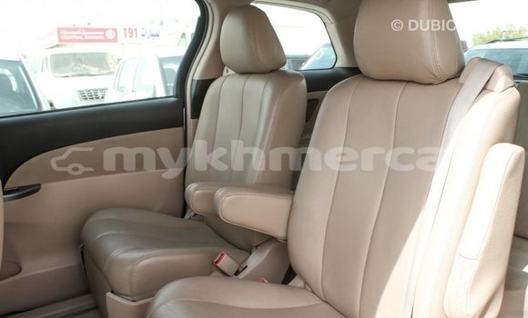 Buy Import Toyota Previa White Car in Import - Dubai in Kampot Province Buy Import Toyota Previa White Car in Import - Dubai in Kampot Province
